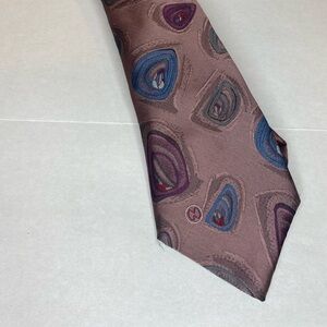 Johnny Carson Abstract Neck Tie, Mauve multi color. Pre Owned